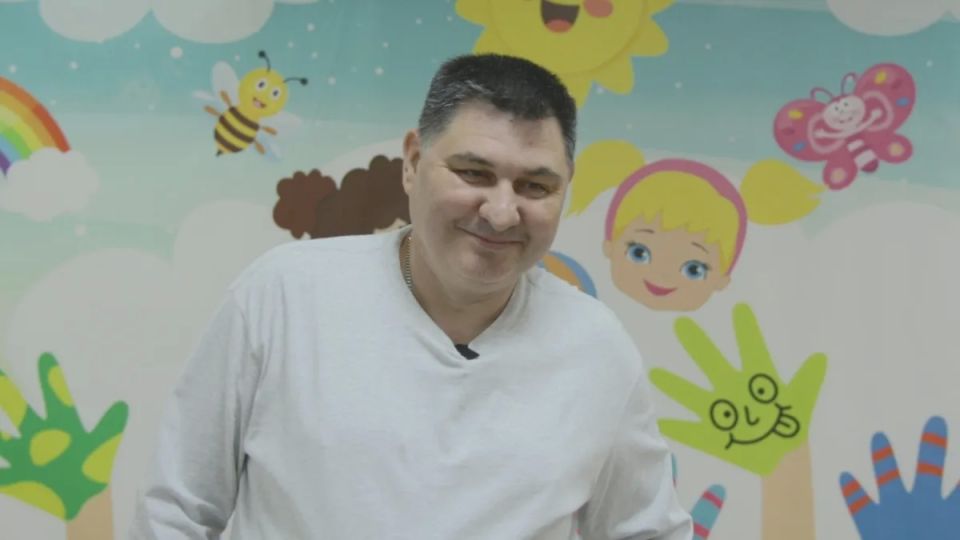Камчатский ветеран СВО вернулся к работе в детском саду с новой профессией