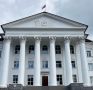 Упал вместе с перилами: камчатцу выплатят 250 тысяч за травму