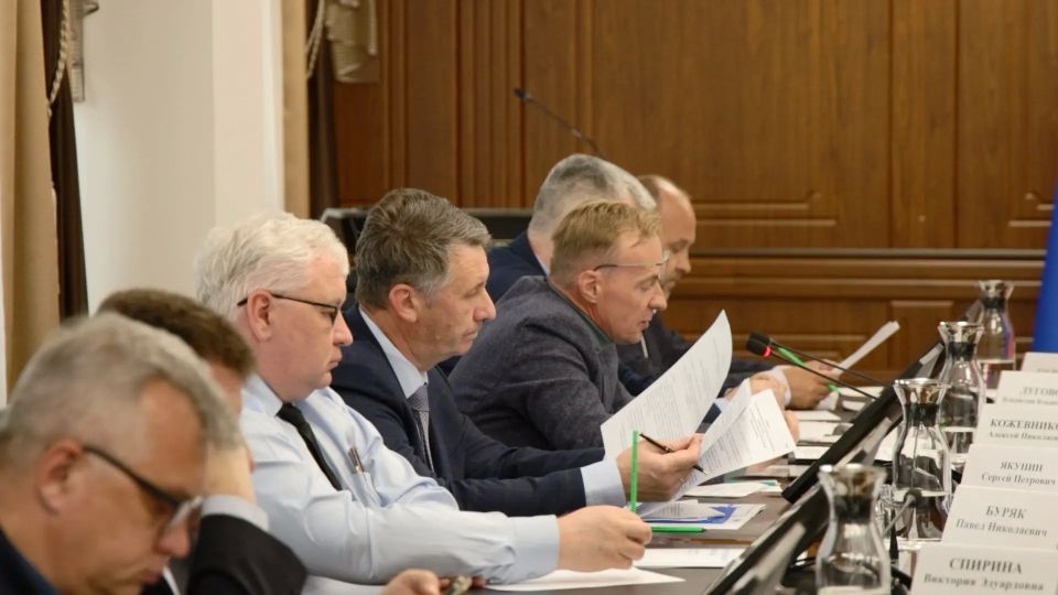 Камчатка усиливает безопасность на производстве: итоги Межведомственной комиссии Камчатка усиливает безопасность на производстве: итоги Межведомственной комиссии