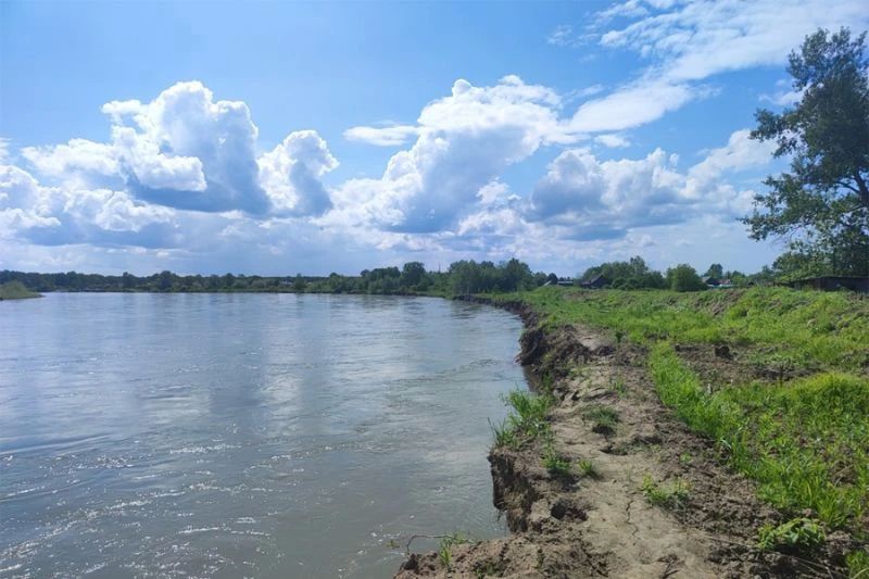 Вода в реке Камчатка у поселка Лазо продолжает прибывать