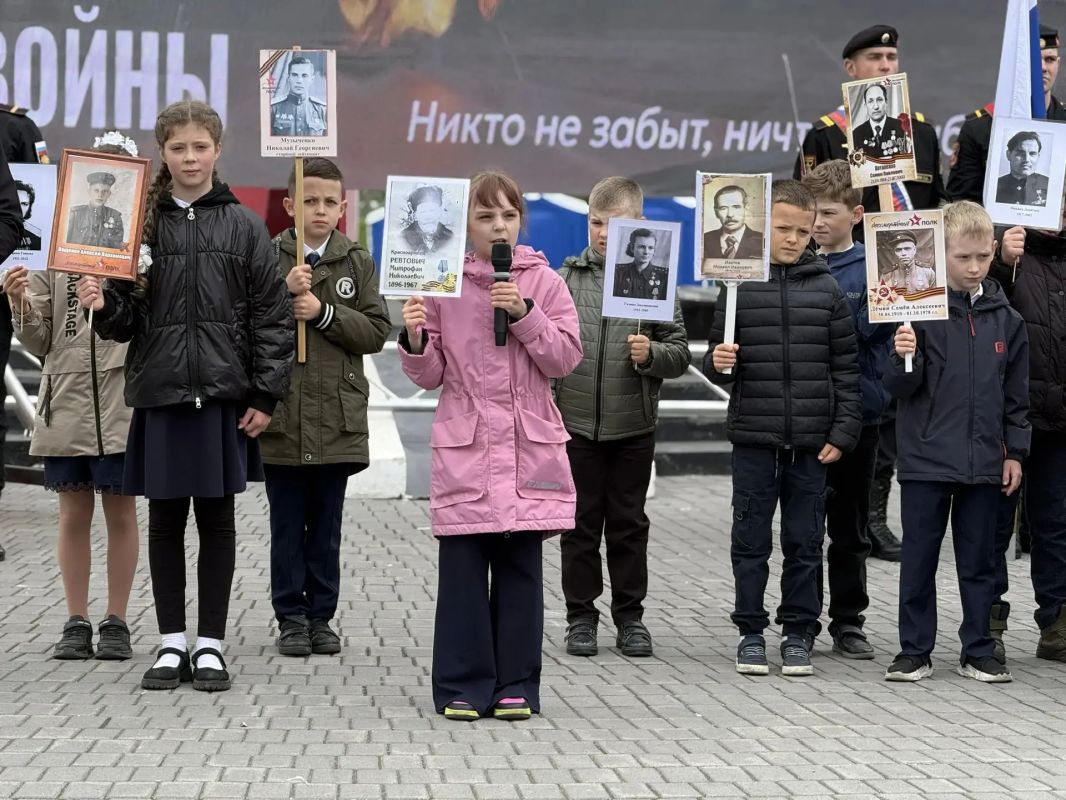 На Камчатке почтили память героев Великой Отечественной войны На Камчатке почтили память героев Великой Отечественной войны