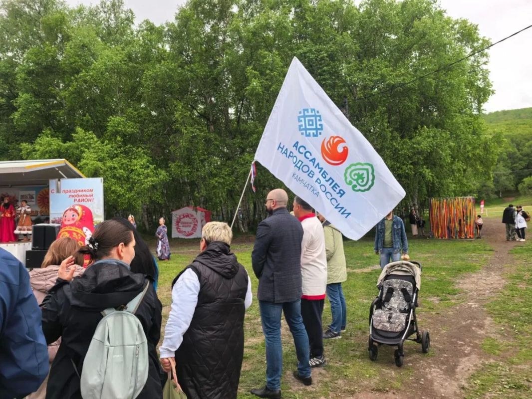 На Камчатке прошёл народный фестиваль «Мы — славяне!» На Камчатке прошёл народный фестиваль «Мы — славяне!»