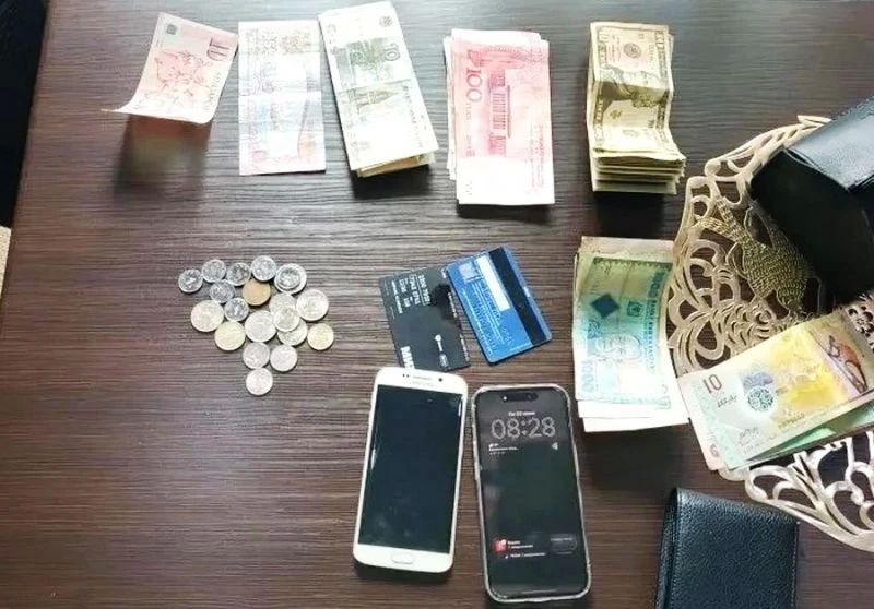 Курьер с Сахалина похитил у камчатского подростка ценности на 1,8 млн рублей