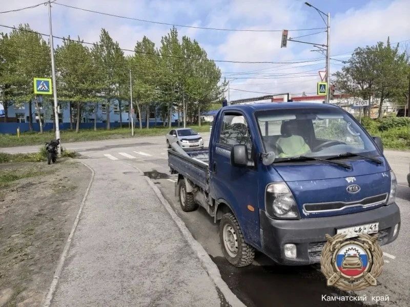 Водитель мопеда пострадал в ДТП с микрогрузовиком в Петропавловске