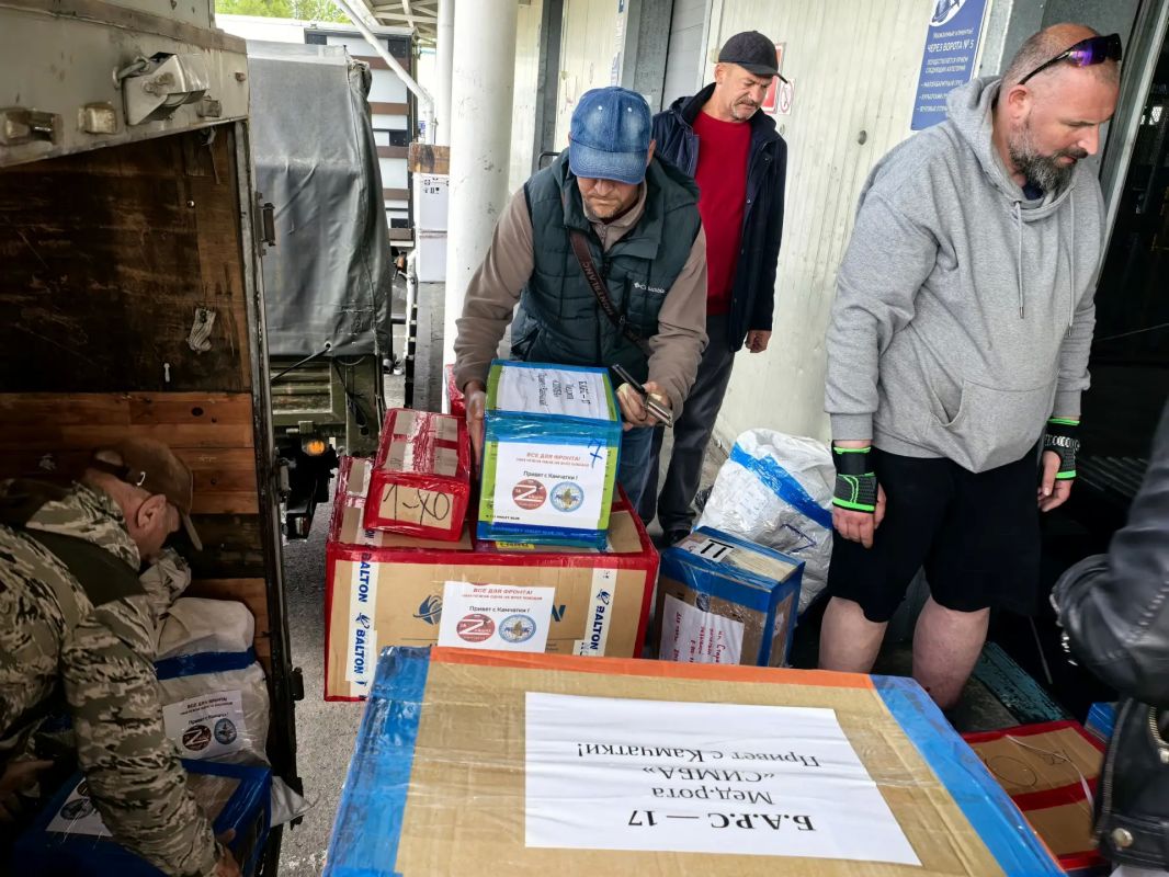 С Камчатки отправили очередную партию гумпомощи для бойцов СВО С Камчатки отправили очередную партию гумпомощи для бойцов СВО