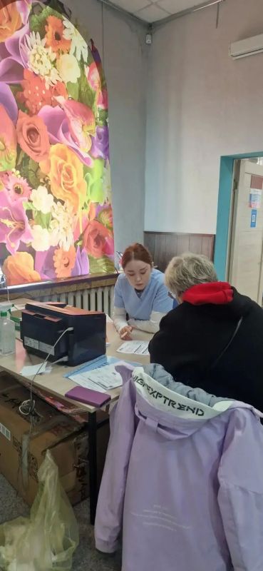 Сегодня, 4 июля, сотрудники Елизовской районной больницы провели выездную диспансеризацию в Районном доме культуры, г. Елизово Сегодня, 4 июля, сотрудники Елизовской районной больницы провели выездную диспансеризацию в Районном доме культуры, г. Елизово