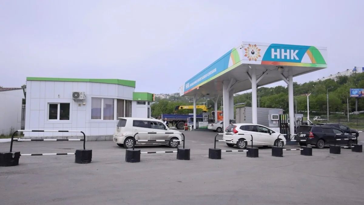Не допускать спекуляций: на сколько дней хватит запасов топлива