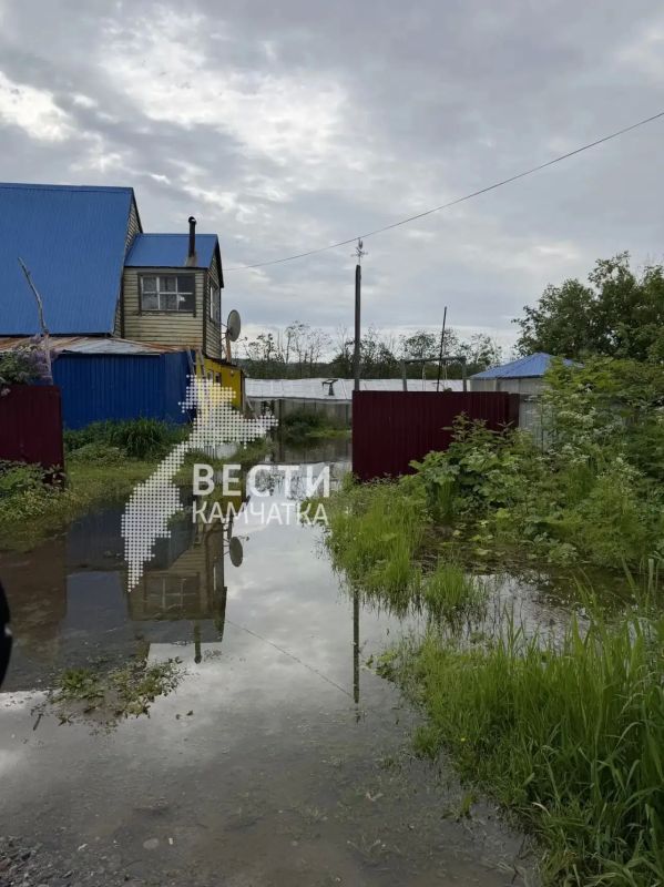 Посёлок Термальный подтопило Посёлок Термальный подтопило