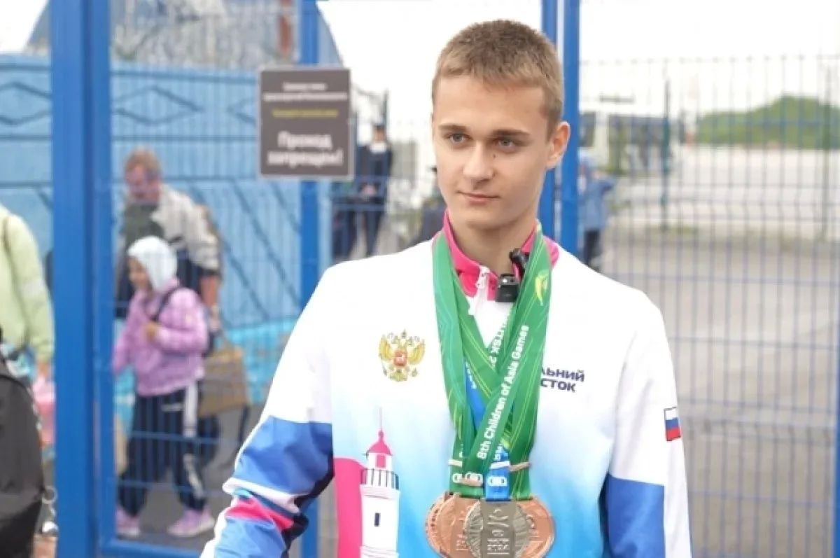 16-летний пловец с Камчатки дважды за сутки обновил мировой рекорд