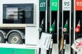 Власти Приморья заявили, что продажа бензина по схеме «чёт-нечёт» доставляет лишние «неудобства»