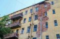 Аварийный дом с текущей крышей на Камчатке заинтересовал главу СК России