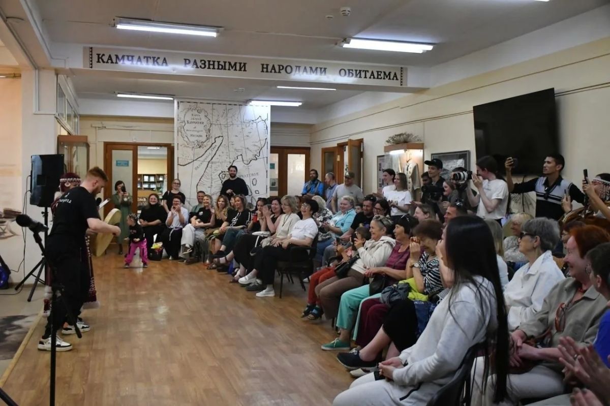 «День бубна» отметили в Петропавловске-Камчатском «День бубна» отметили в Петропавловске-Камчатском