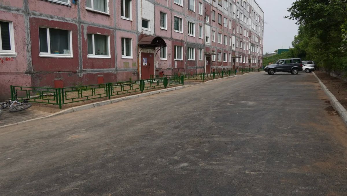 Первый в 2026 году двор благоустроен в краевой столице по федеральному проекту Первый в 2026 году двор благоустроен в краевой столице по федеральному проекту
