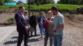 Сделали новый современный фасад, заменили сети водоснабжения, водоотведения и отопления, выполнили отделку, в планах – асфальтирование и появление умной спортплощадки