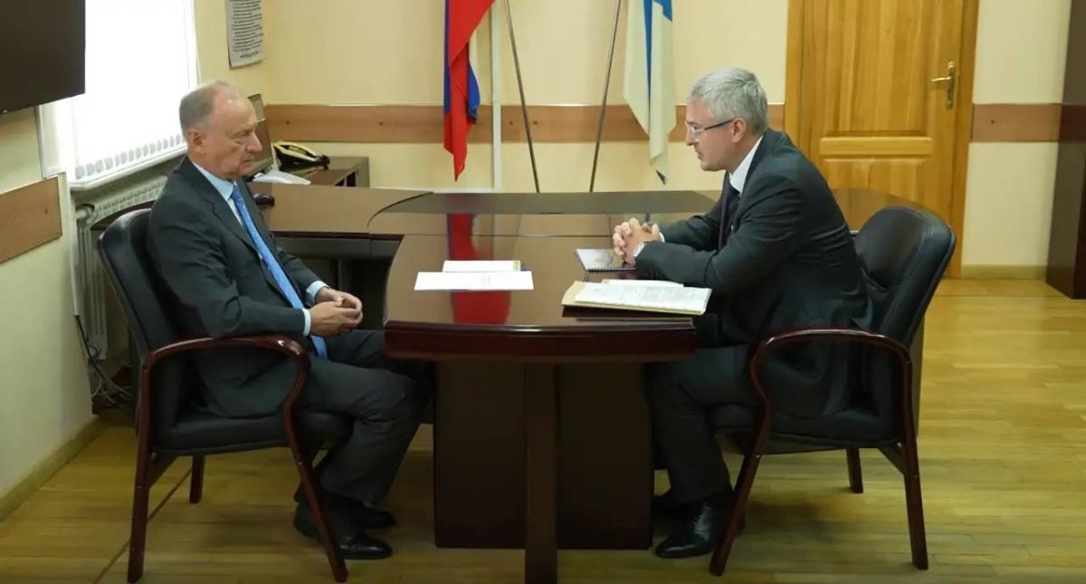 Владимир Солодов: Камчатку посетил помощник Президента России, председатель Морской коллегии РФ Николай Платонович Патрушев Владимир Солодов: Камчатку посетил помощник Президента России, председатель Морской коллегии РФ Николай Платонович Патрушев