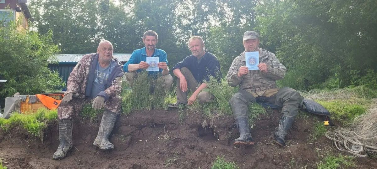 Представители родовых общин коренных малочисленных народов Севера узнали о правилах безопасности на камчатских водоемах Представители родовых общин коренных малочисленных народов Севера узнали о правилах безопасности на камчатских водоемах
