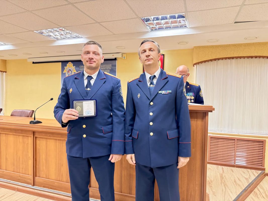 В следственном управлении СК России по Камчатскому краю состоялось торжественное собрание, приуроченное ко Дню сотрудника органов следствия В следственном управлении СК России по Камчатскому краю состоялось торжественное собрание, приуроченное ко Дню сотрудника органов следствия