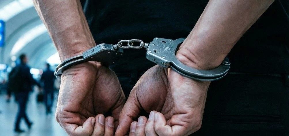 Ложное сообщение о взрыве в мессенджере обошлось жителю Оссоры в 70 тысяч штрафа и 8 месяцев ограничения свободы