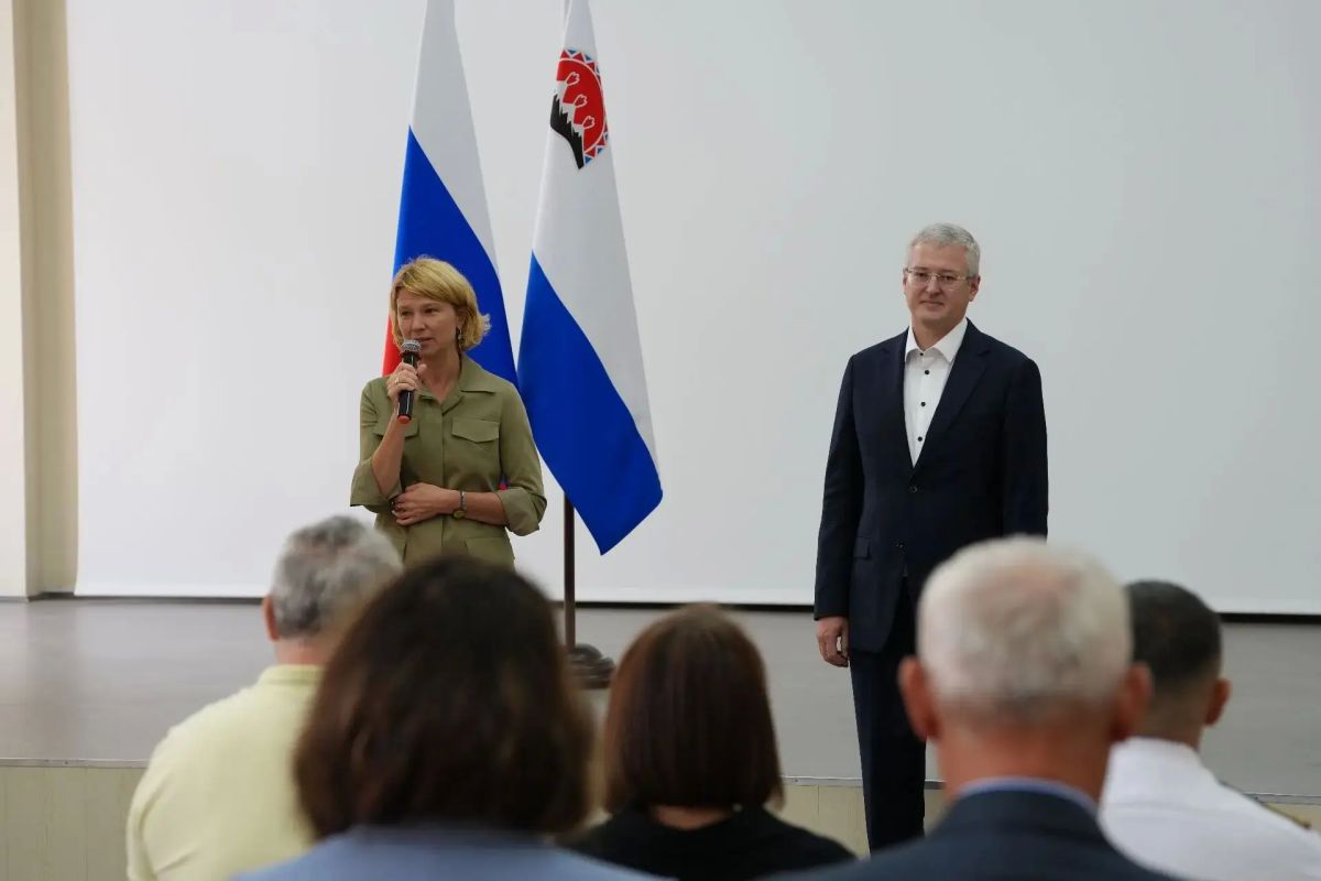 На Камчатке наградили передовиков агропромышленного и рыбохозяйственного комплексов На Камчатке наградили передовиков агропромышленного и рыбохозяйственного комплексов