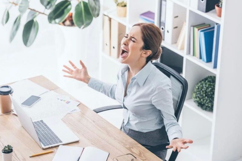 Большинство жителей Камчатке не потерпят творческий беспорядок на работе