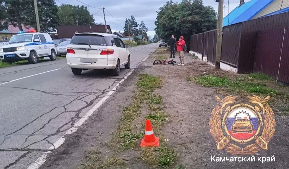 13-летнего велосипедиста сбил автомобиль 13-летнего велосипедиста сбил автомобиль