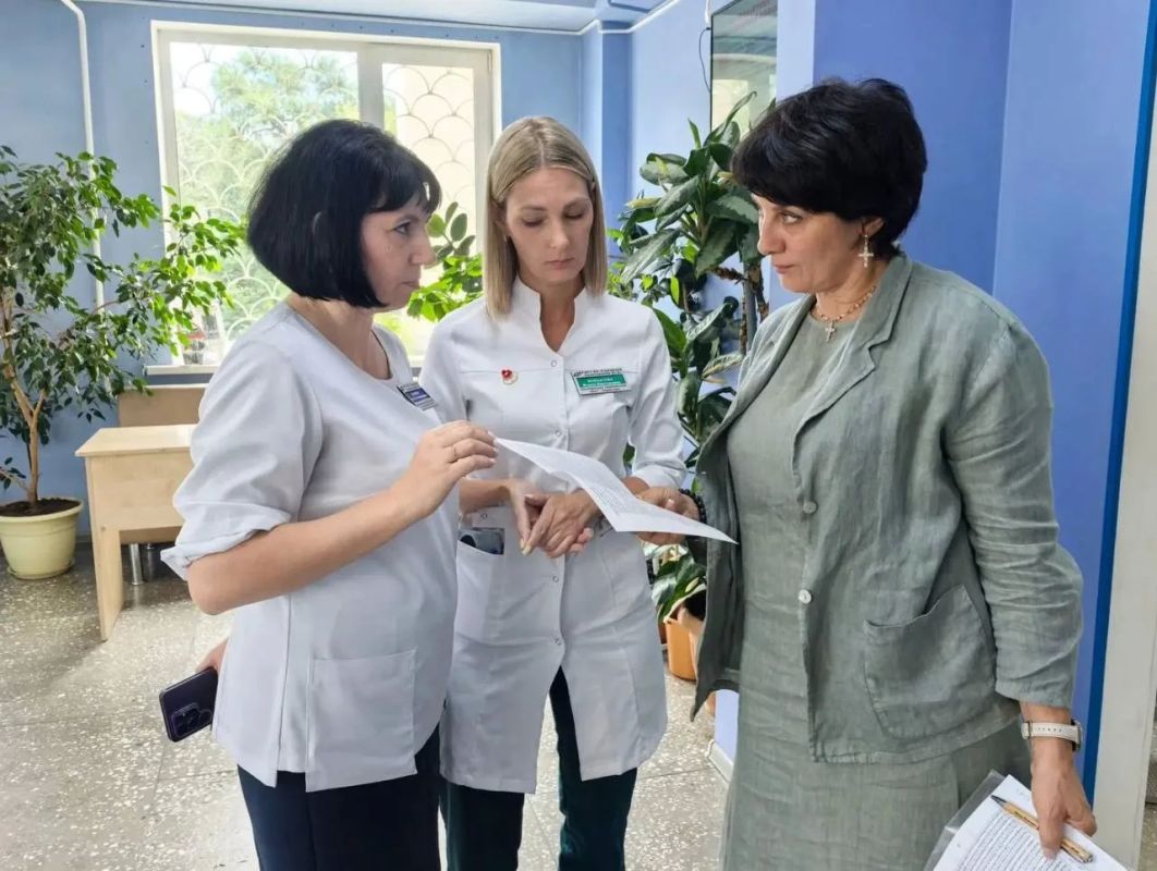 Медпомощь бойцам СВО: в регионах продолжается общественный мониторинг работы больниц и поликлиник Медпомощь бойцам СВО: в регионах продолжается общественный мониторинг работы больниц и поликлиник