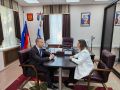 Евгений Беляев: В продолжение темы – обсудил с руководителем Камчатской почты проблему несвоевременной доставки пенсий