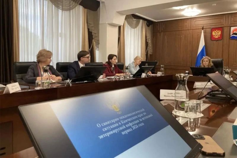 На Камчатке обсудили меры по недопущению распространения энтеровирусной инфекции