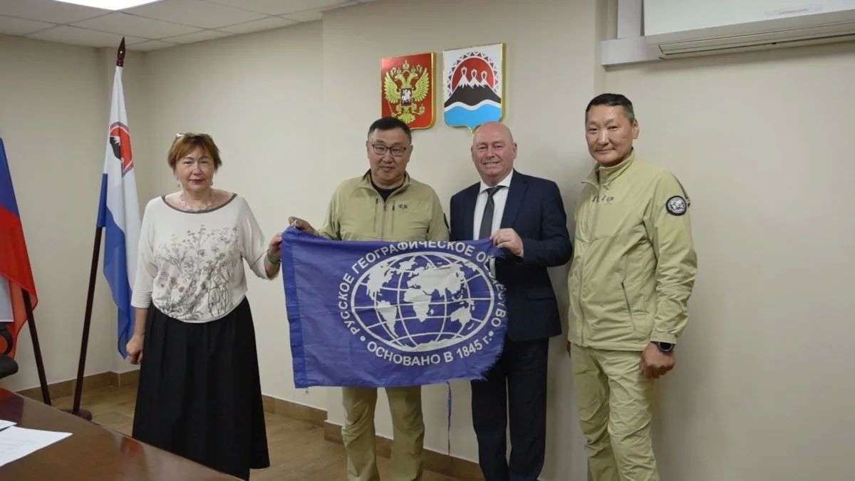 Экспедиция на яхте "Эйва" завершилась на Камчатке