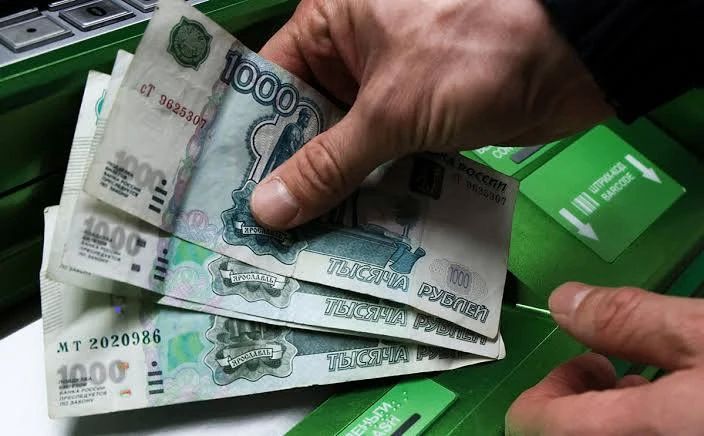 Сотрудница банка похитила почти 4 миллиона у 24 клиентов