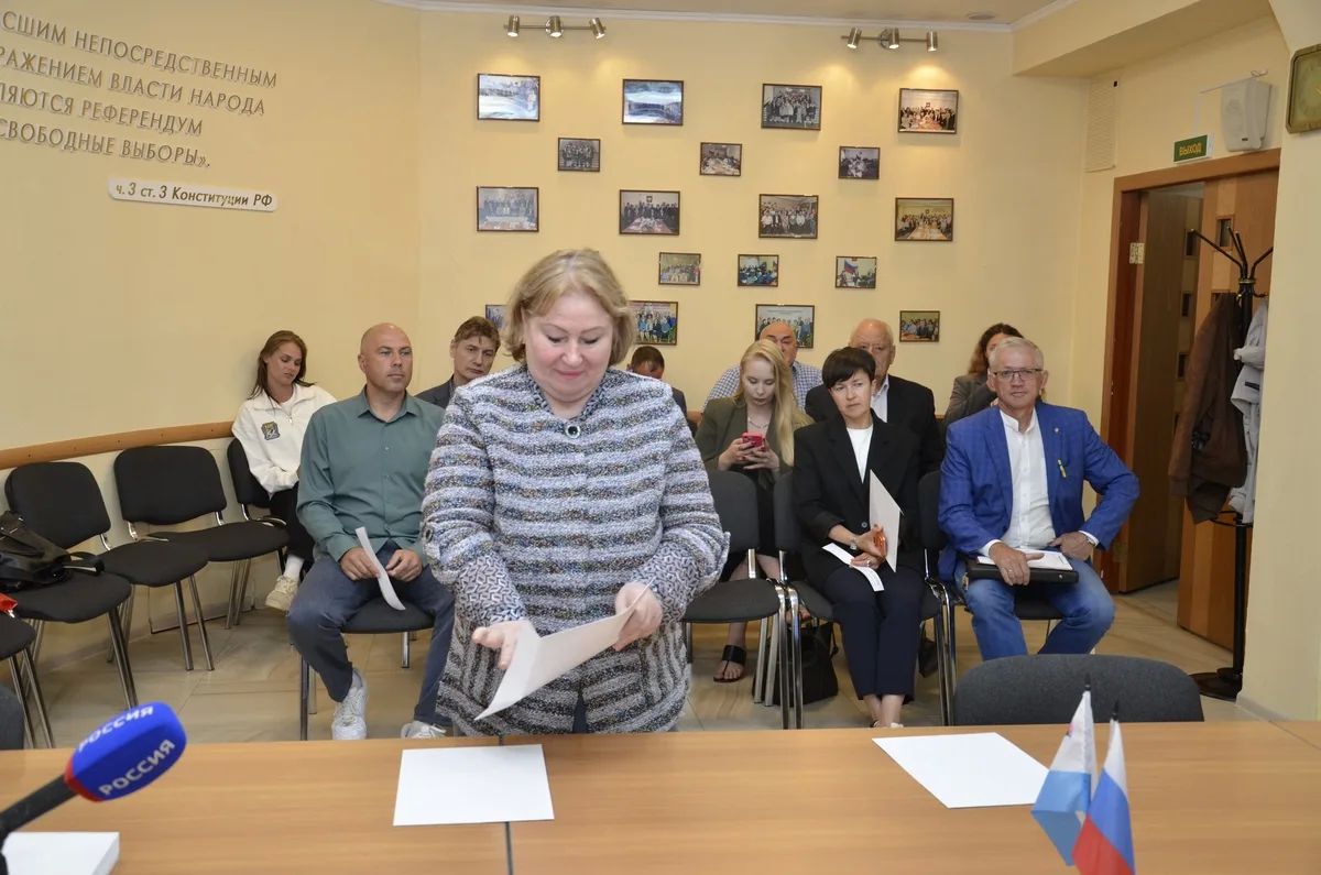 В избирательной комиссии состоялась жеребьевка по распределению бесплатного эфирного времени для предвыборной агитации на выборах депутатов Законодательного Собрания Камчатского края В избирательной комиссии состоялась жеребьевка по распределению бесплатного эфирного времени для предвыборной агитации на выборах депутатов Законодательного Собрания Камчатского края