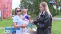 Сломанные горки, дыры в деревянном настиле и стекло в песочнице