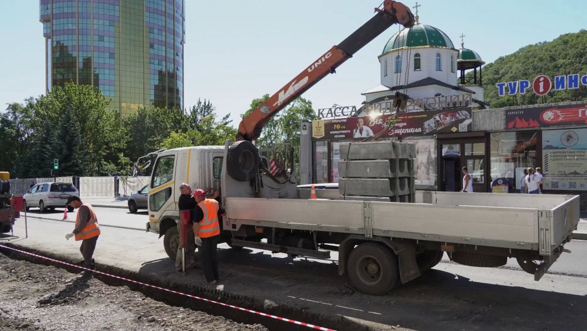 Ремонтные работы на дороге по улице Ленинская ведутся в графике Ремонтные работы на дороге по улице Ленинская ведутся в графике
