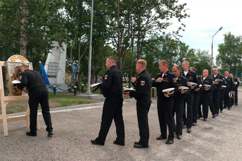 На Камчатке военнослужащие Тихоокеанского флота встретили икону «Умиление»