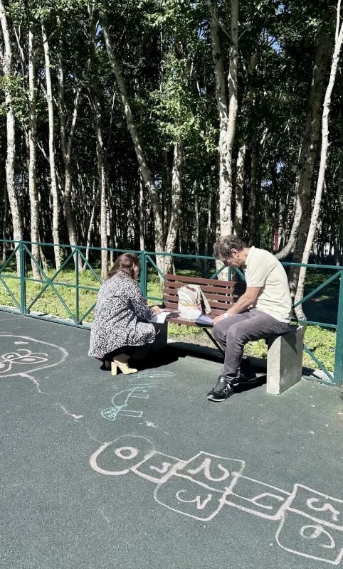 Общественная палата проверила детские площадки краевой столицы Общественная палата проверила детские площадки краевой столицы