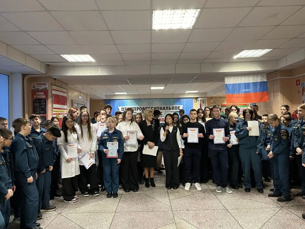 В школах Камчатки идёт набор в десятые предпрофессиональные классы с углублённым изучением профильных предметов В школах Камчатки идёт набор в десятые предпрофессиональные классы с углублённым изучением профильных предметов