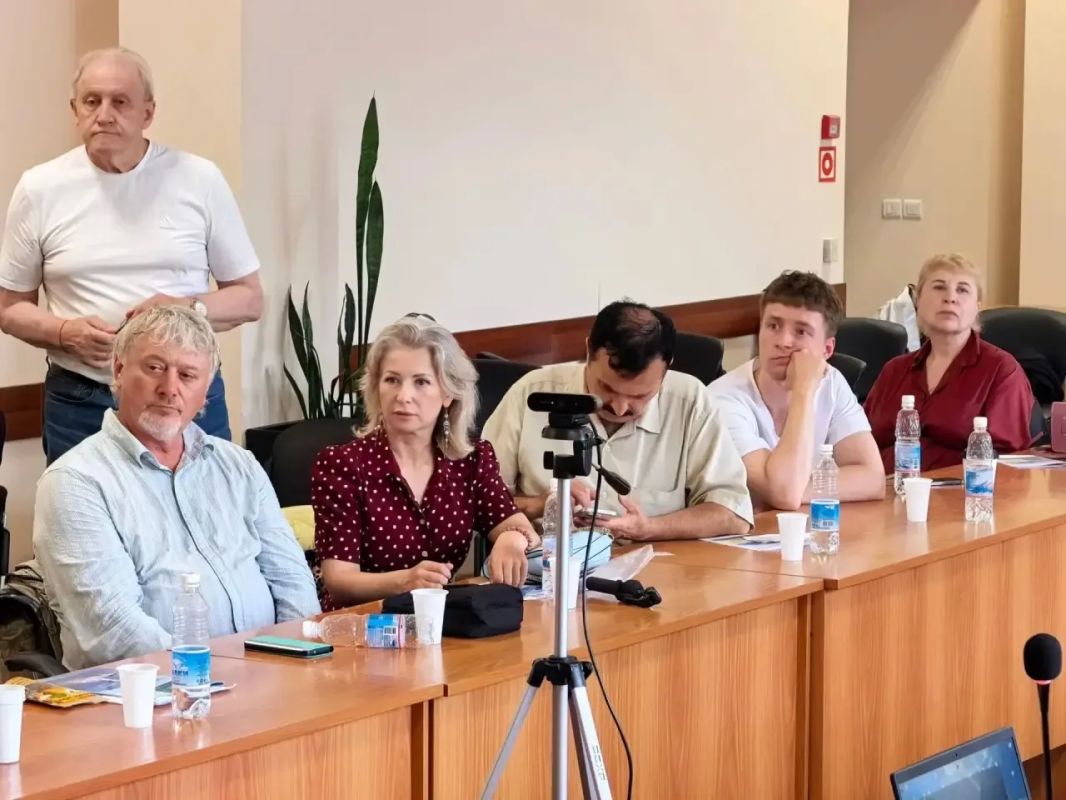 В Петропавловске-Камчатском обсуждают будущее реабилитации В Петропавловске-Камчатском обсуждают будущее реабилитации