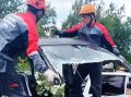 Камчатские спасатели тренировались ликвидировать последствия ДТП