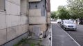 В краевой столице отремонтируют фасад дома, пострадавшего после зимы