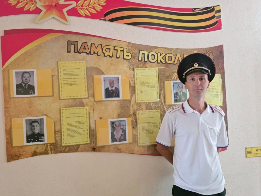 На Камчатке транспортные полицейские поздравили школьников и их родителей с Днём знаний На Камчатке транспортные полицейские поздравили школьников и их родителей с Днём знаний