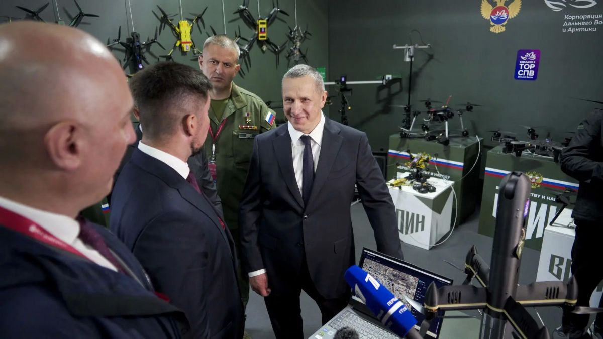 На XI Восточном экономическом форуме открылась выставка «Улица Дальнего Востока» На XI Восточном экономическом форуме открылась выставка «Улица Дальнего Востока»