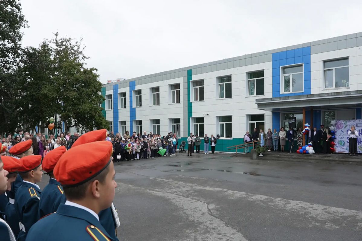 Школе №2 в селе Мильково присвоили имя кавалера ордена Мужества Евгения Шевченко Школе №2 в селе Мильково присвоили имя кавалера ордена Мужества Евгения Шевченко