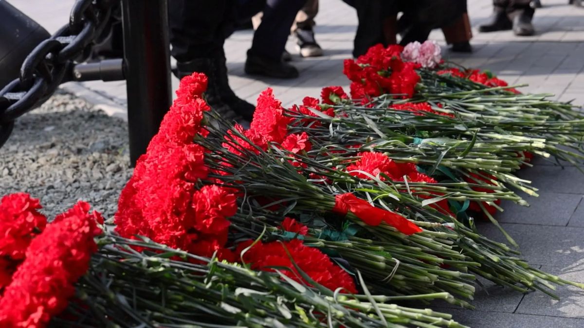 Сегодня мы отмечаем 81-ю годовщину окончания Второй мировой войны и победы над милитаристской Японией Сегодня мы отмечаем 81-ю годовщину окончания Второй мировой войны и победы над милитаристской Японией