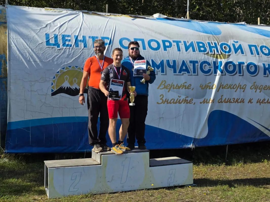 На Камчатке прошли краевые соревнования по бесснежным дисциплинам ездового спорта На Камчатке прошли краевые соревнования по бесснежным дисциплинам ездового спорта