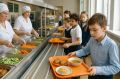 Родители школьников Камчатки могут узнать о питании своих детей в чат-боте