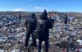 Мать, выбросившую младенца в мусорку, ищут два года