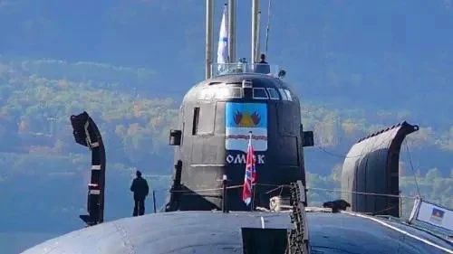 Атомная подлодка «Омск» уничтожила «вражескую» субмарину в ходе учения на Камчатке