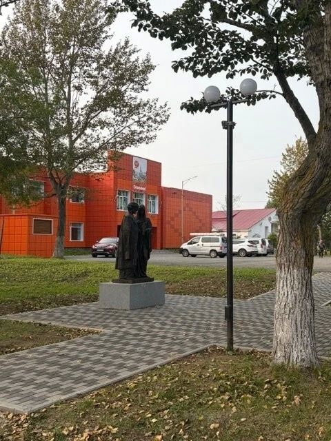 Памятник Петру и Февронии украсил новую зону отдыха в селе Коряки Памятник Петру и Февронии украсил новую зону отдыха в селе Коряки
