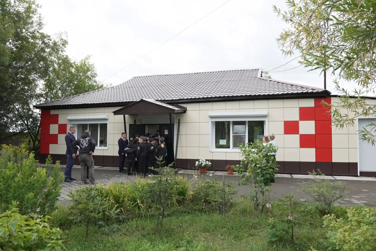 В Елизово на 26 км открылась после ремонта библиотека-филиал №3 В Елизово на 26 км открылась после ремонта библиотека-филиал №3