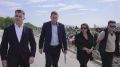 Сергей Меркулов проверил ход благоустройства Аллеи славы в Петропавловске-Камчатском